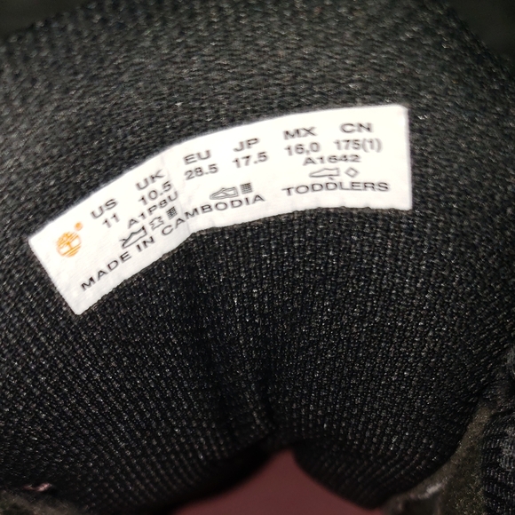 Toodler Girl's Timberland Hiker Boots 11 - Picture 2 of 11